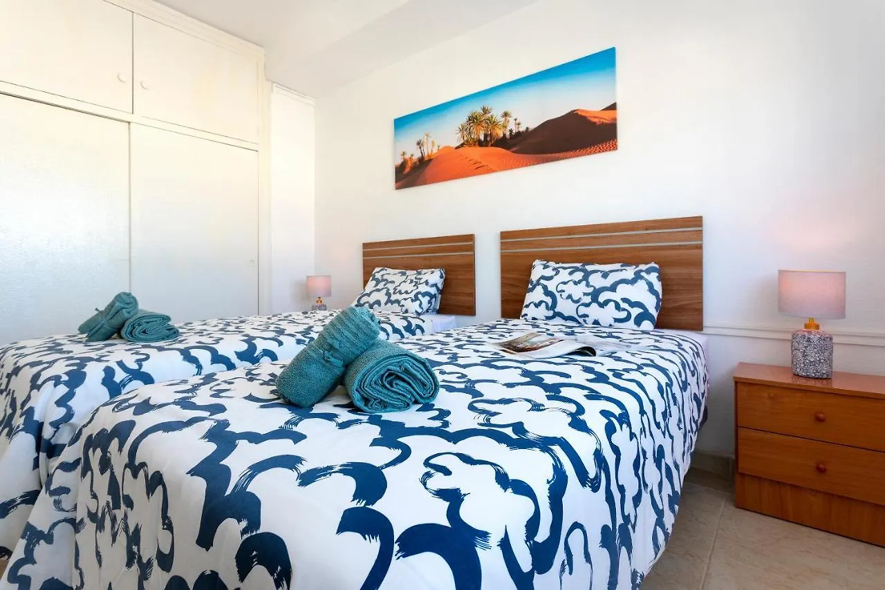 Fantastico Apartamento A Pie De Playa By Renthas Spain
