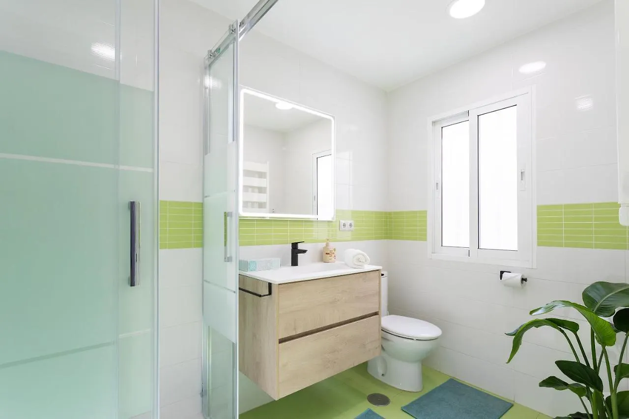 Fantastico Apartamento A Pie De Playa By Renthas Apartment Fuengirola