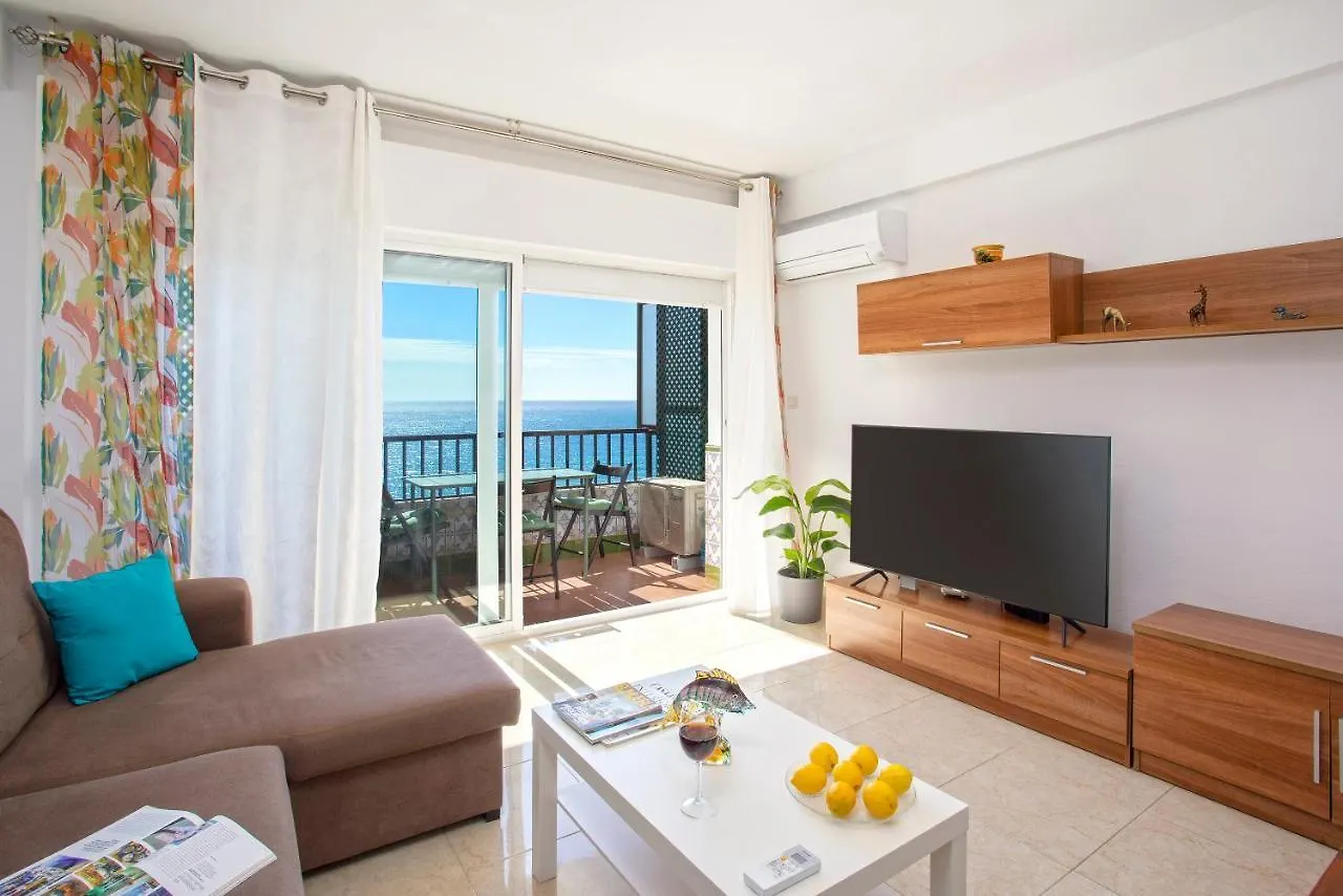 Apartment Fantastico Apartamento A Pie De Playa By Renthas