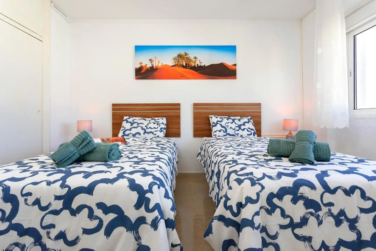 Fantastico Apartamento A Pie De Playa By Renthas 0*, Fuengirola Spain